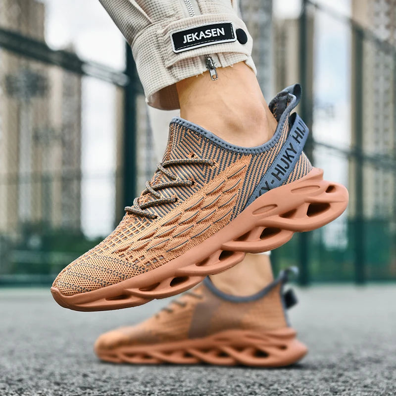 Luxury Casual Breathable Fashionable Running Sneakers For Men