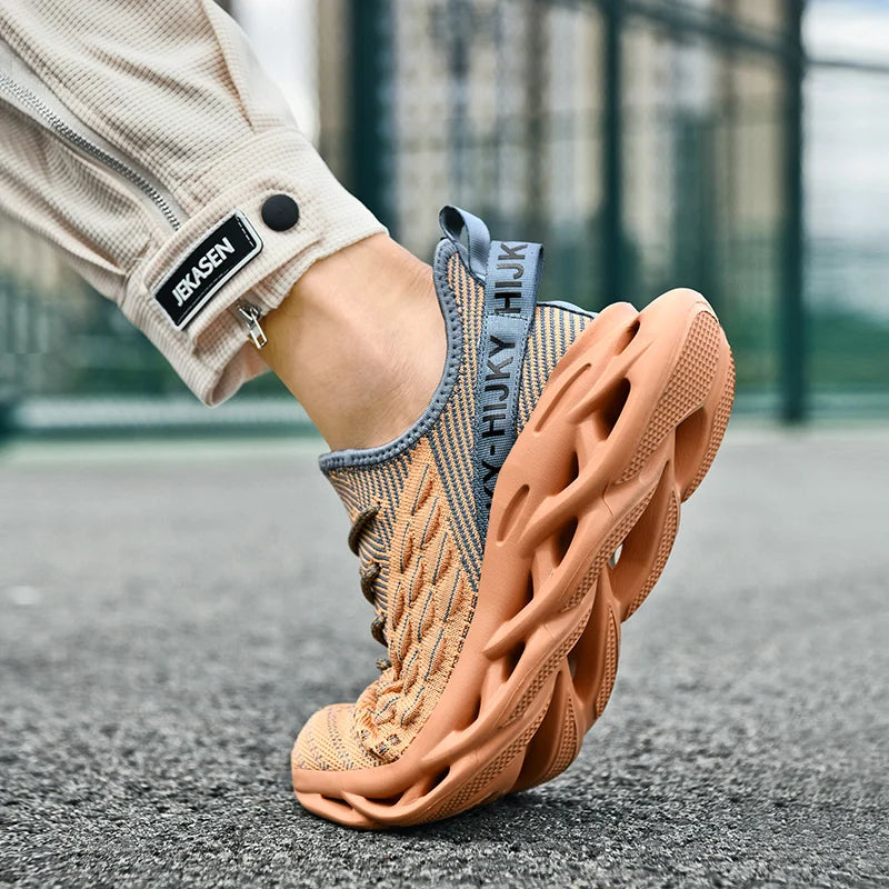 Luxury Casual Breathable Fashionable Running Sneakers For Men